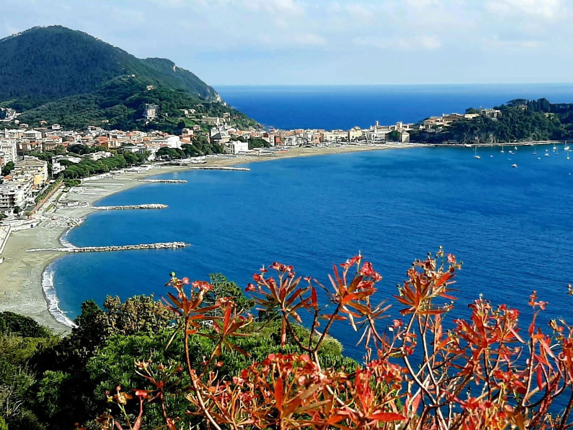 Apartment Lavanda By Interhome Sestri Levante Bagian luar foto